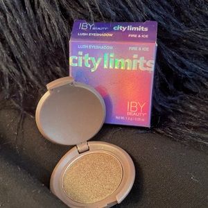 Eye shadow NIB